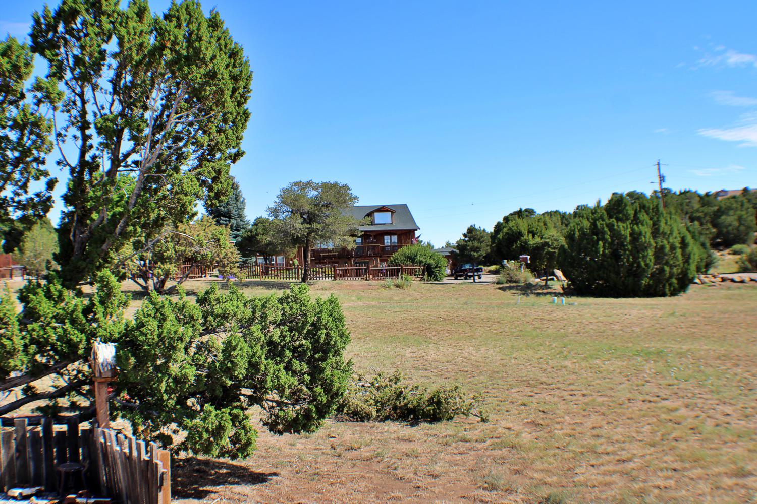 Private Pickleball Court at The Inn at Pennington Place in Walsenburg